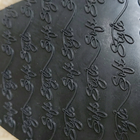 Soft Style Hush Puppies Crocodile Lightweight Heels Pumps 7.5M Black Brown - Picture 16 of 16